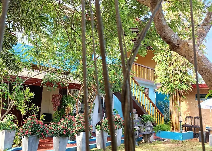 Raj Mahal Inn