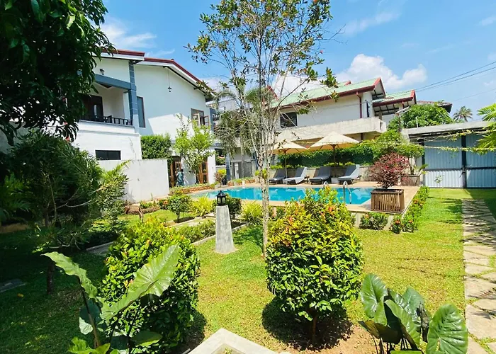 Erin Orr Villa